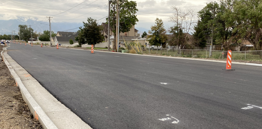 New pavement along section of western Main Street during the 2023 widening and improvement project.