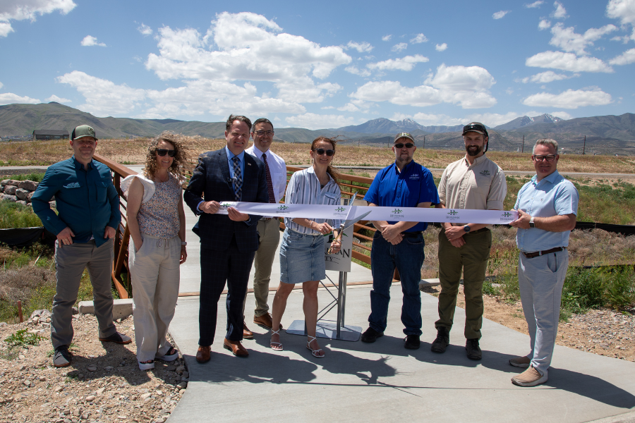 Midas-Creek-Ribbon-Cutting.png